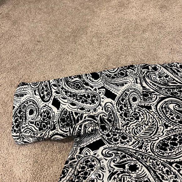 Catherines 3/4 Sleeve Paisley Print Top - Picture 4 of 8